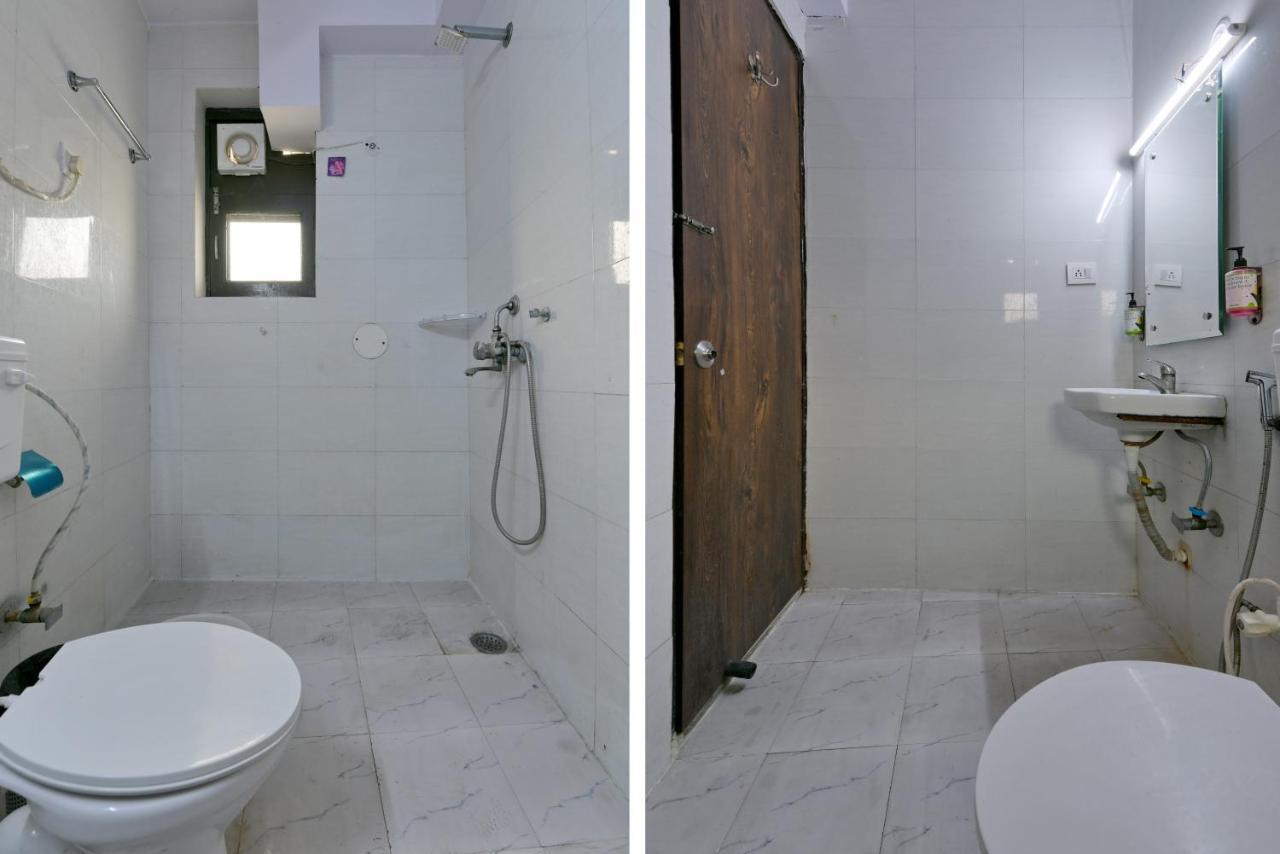 Hotel Admire Inn "Atta Market, Noida Sector 18" מראה חיצוני תמונה